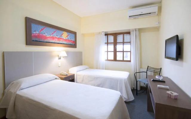 Los Tilos Hotel