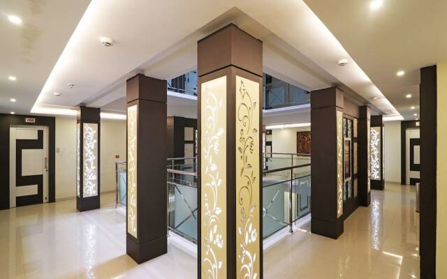 OYO 7054 Hotel Amabalika