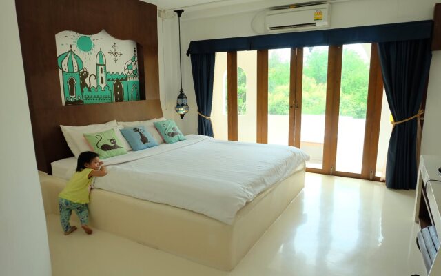 Riad Hua Hin Hotel