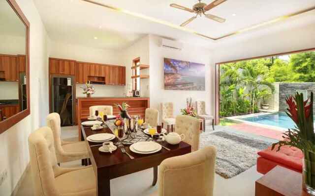 Lucia Villa Seminyak Beachside