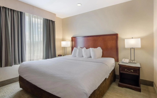 Mainstay Suites Airport