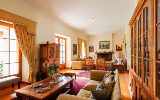 Hotel Boutique Almahue