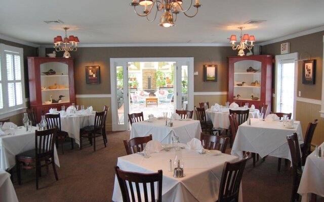 The North Hero House Inn & Restaurant