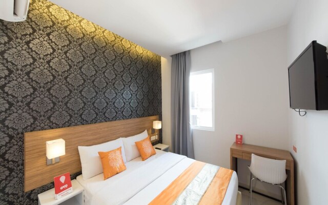 OYO 145 Sovotel Hotel Uptown 36