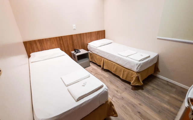 Hub Hotel