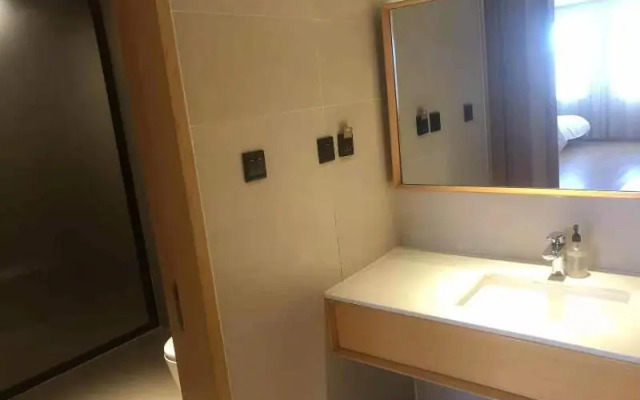 Ji Hotel (Dunhuang)