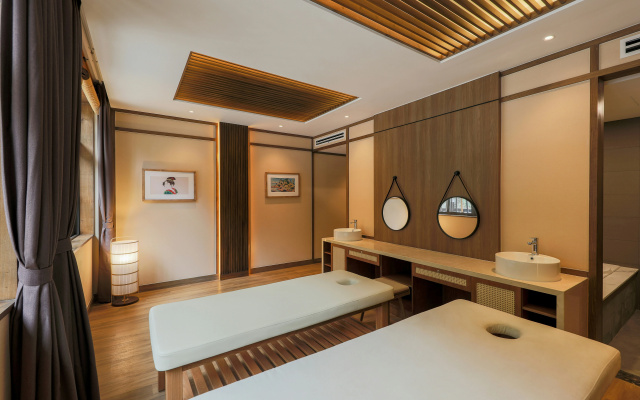 Hilton Quang Hanh Onsen Resort – Guest Rooms – Cam Pha
