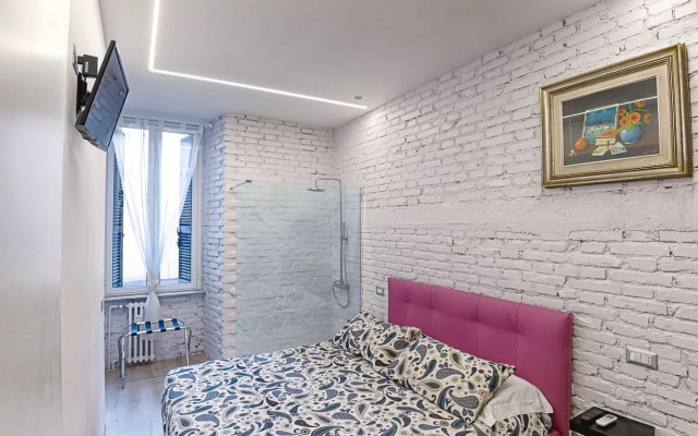 Cozy Flat near Colosseum