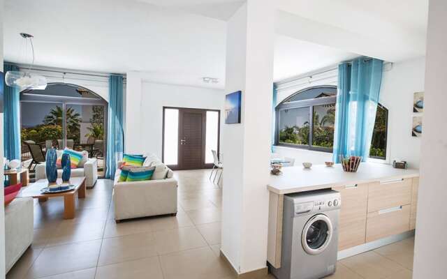 Luxury Villa in Cyprus near Beach, Protaras Villa 1216