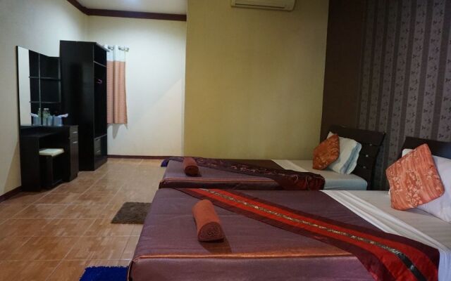 Phrom Prathan Resort