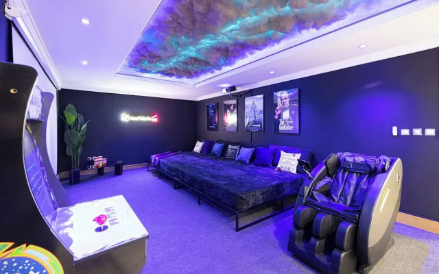 The Luxury Downtown Co-living