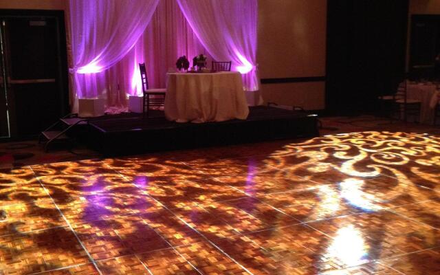 DoubleTree by Hilton Hotel Pleasanton at the Club