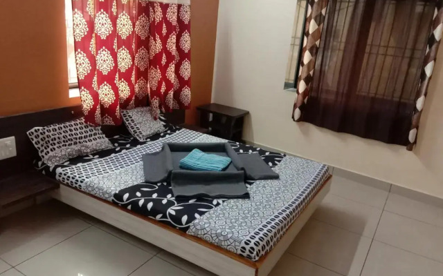 Hotel Laxmi Sadan