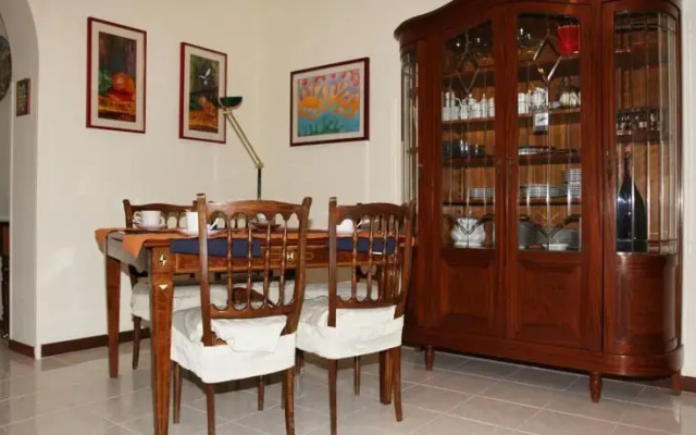 Ambrosia a Ponte Tazio