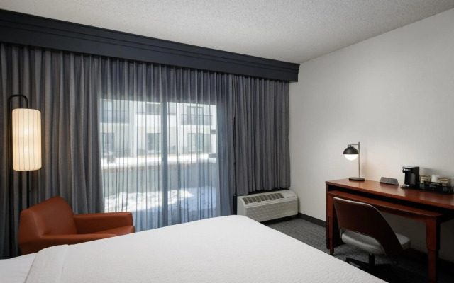 Courtyard by Marriott Denver Central Park