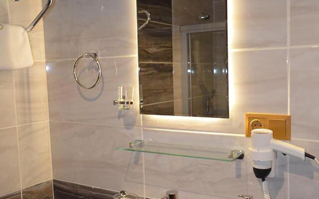 Kayi Hotel