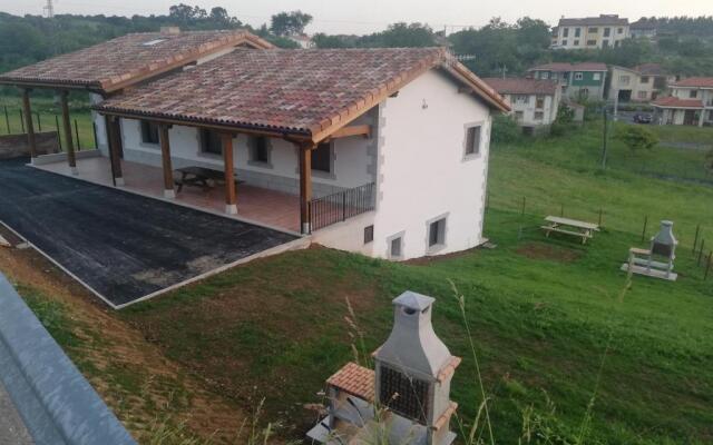 Los fresnos de ribadesella 5 personas