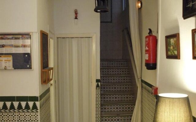 Hostal Arias