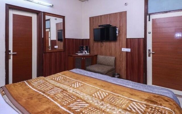 Hotel Sukh Sagar 44