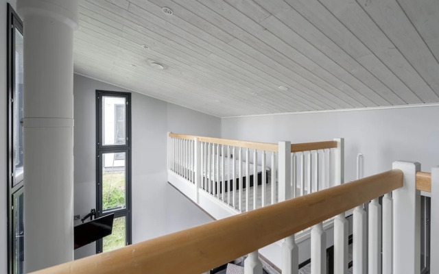 Peaceful 2BR Getaway Cabin at Riihivuori