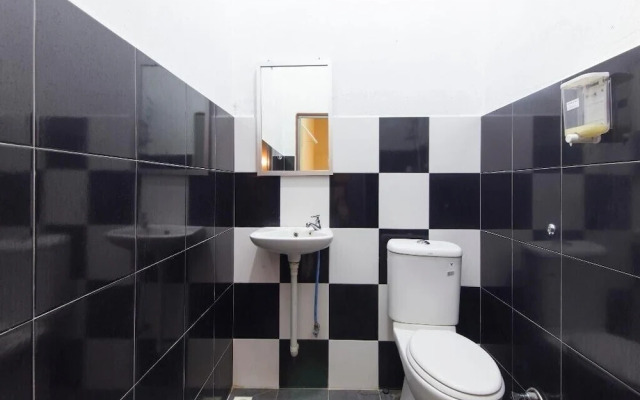Alpha Motel by OYO Rooms