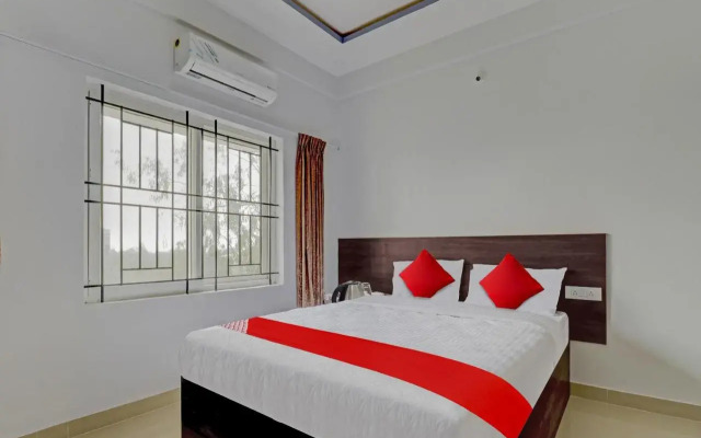 Oyo Flagship 805935 Whitefield Suites
