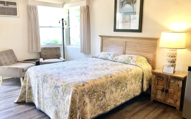 Surf Studio Beach Resort