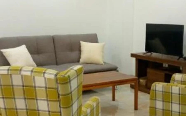 Stay.Plus Kingstone Executive Apartment