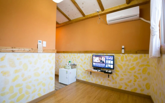 Jeonju Tteulanchae Hanok Stay