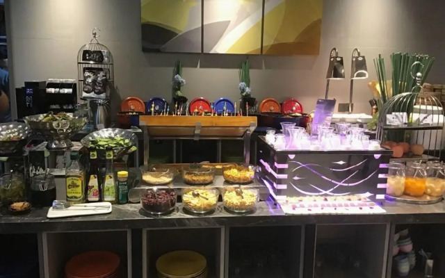 Motel168 Jia Ding Bo Le Inn