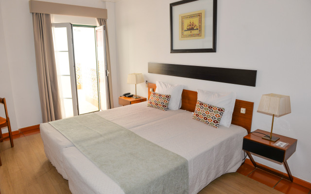 Lagosmar Hotel