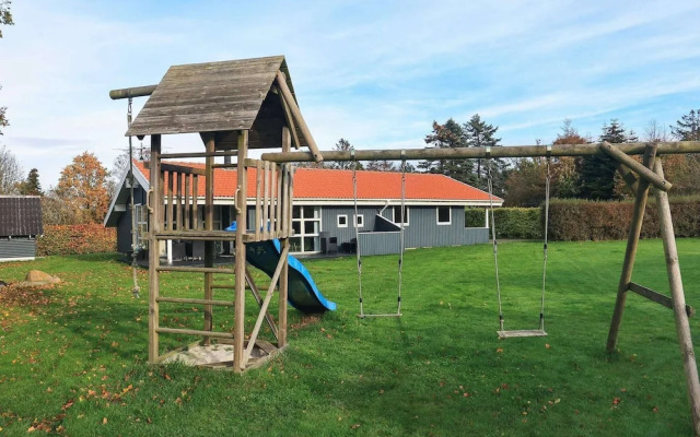 Langeland Beach Home With Sauna