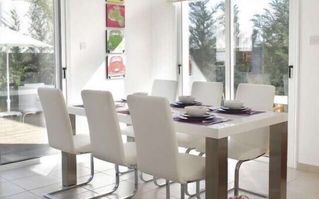 Cyprus Villa Dafni 38 Gold