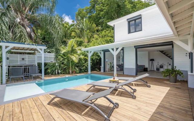 Villa Lanati, 4 ch avec piscine & vue campagne