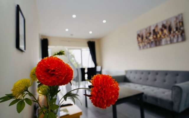 Unique & Luxurious 2bed Apartment London