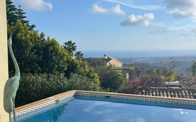 Villa Olga MARBELLA- GOLDEN MILE -Breathtaking SEA VIEW- PRIVATE POOL