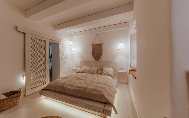 Cave by Casa Familia