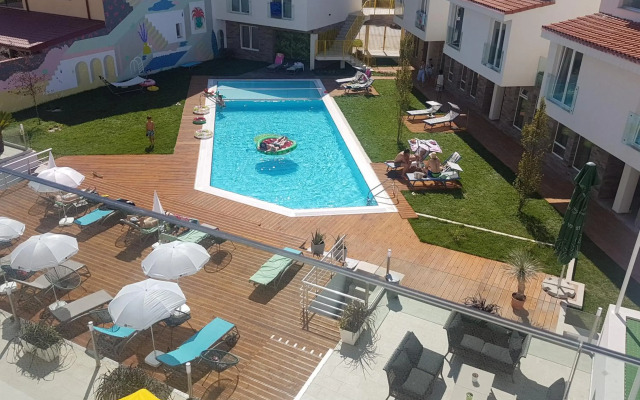 Nayino Resort Mamaia Nord