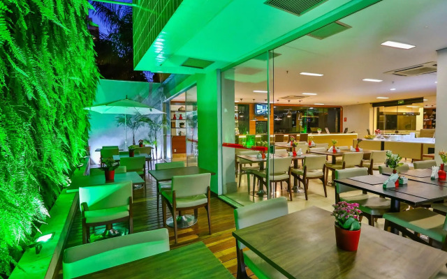 San Marino Suite Hotel