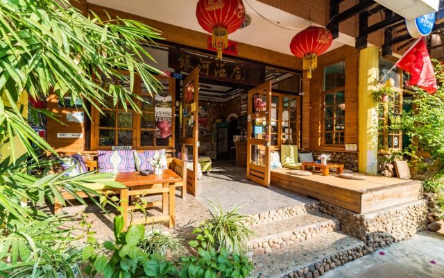 Yangshuo Rockabond Inn