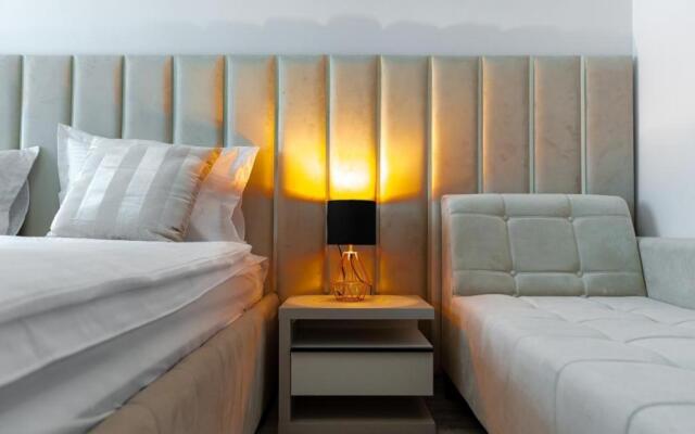 Gold House at Stefan Building Resort