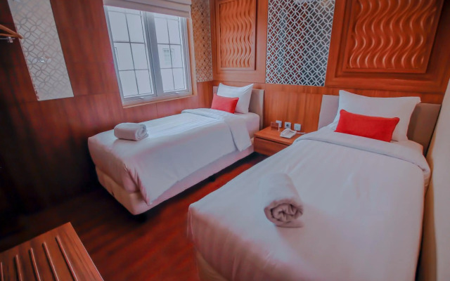 Petit Boutique Hotel