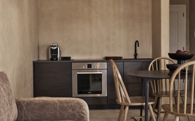 Naxian Collection
