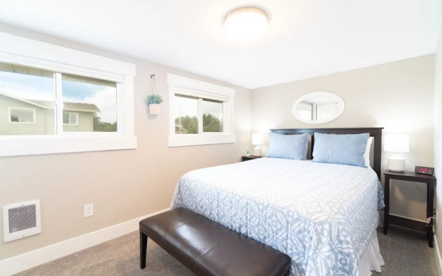 Avery Beach - 4 Br Home