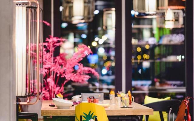 Moxy Poznan Airport