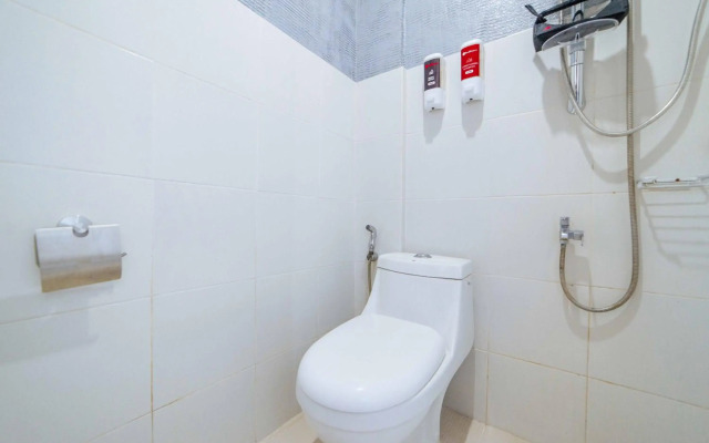 RedDoorz Plus @ Casa Lucia Sindalan San Fernando City Pampanga
