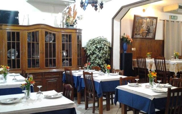 Hotel Azibo e Restaurante