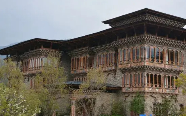 Zhiwa Ling Heritage