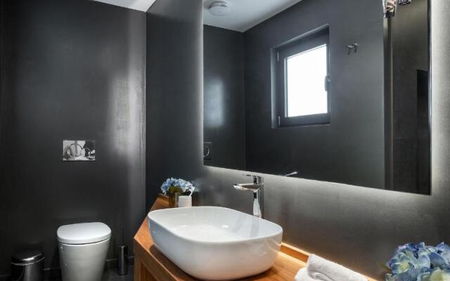 DAYS City Suites