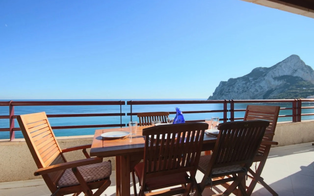 Exclusive Frontline Duplex Penthouse: Best View!